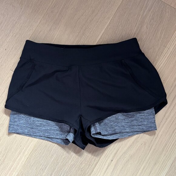 The North Face Dynamix Stretch Running Shorts in Black - Picture 3 of 7